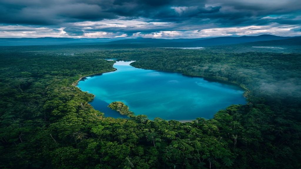 Laguna Azul Tarapoto: Dónde Queda Exactamente y Cómo Llegar en 2026